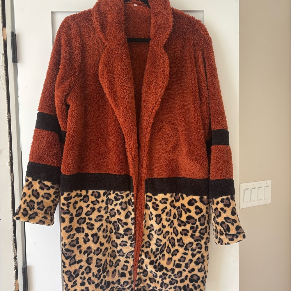 Cozy Rust and Leopard Print Women's Coat